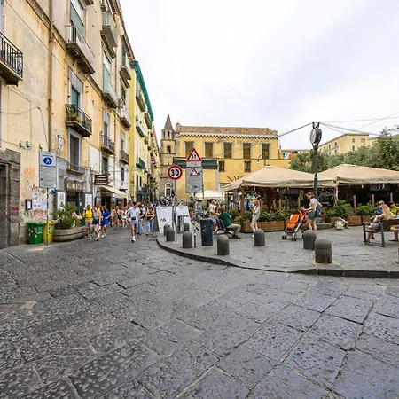 Piazza Miraglia - By Wonderful Italy Daire *